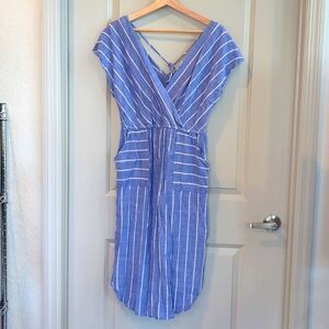 Universal Thread Women's Dress XL blue and white stripe summer mid length